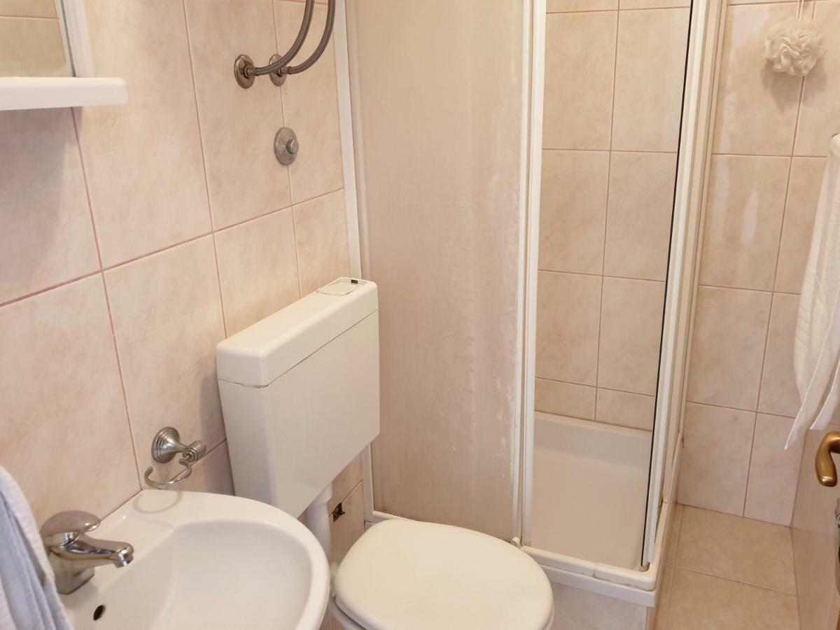 Guest House Miro Новалья Номер фото